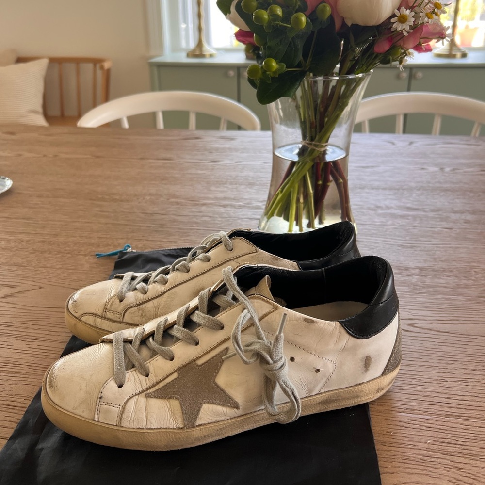 Golden Goose Superstar Sneaker - Picture 1 of 8